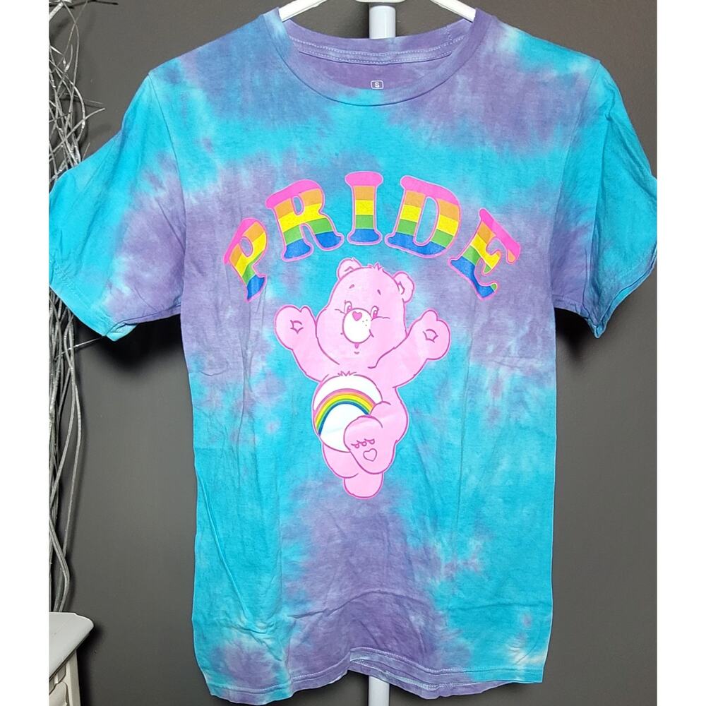 Care Bears Ripple Junction PRIDE Cheer Bear Tshirt Rainbow Tye Dye Tee Sz Small